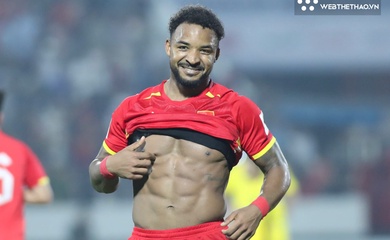 Bị chê “béo”, Xuân Son đáp trả bằng cú đúp, gửi thông điệp đanh thép