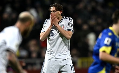 Việc tái thiết đội tuyển Ý không thể chần chừ thêm nữa!