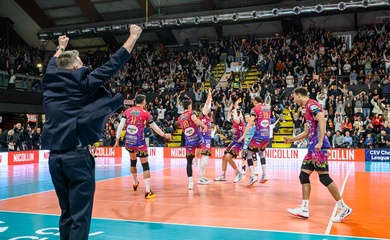 Perugia thẳng tiến bán kết CEV Champions League