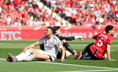 5 lý do để Real Madrid đầu hàng cuộc đua vô địch La Liga