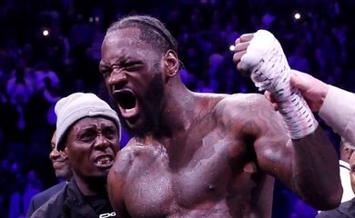 Đánh bại Chisora, Deontay Wilder vỡ mộng thi đấu tháng 6 vì chấn thương tay