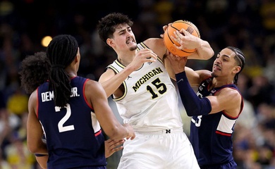 Giải mã chiến thắng 69-63 của Michigan trước UConn tại chung kết bóng rổ sinh viên Mỹ 2026