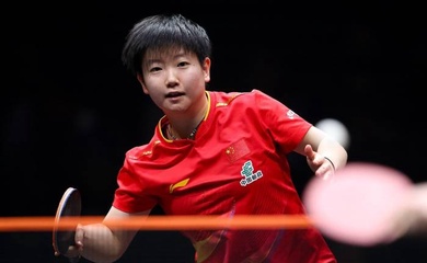 Sun Yingsha đã “thức tỉnh” sau 5 năm loay hoay giữa thuận tay – trái tay?