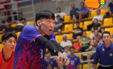 Thể Công Tân Cảng và Hà Nội rượt đuổi 5 set đầy kịch tính