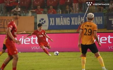 Phan Tuấn Tài: “Cầu thủ Thanh Hóa xứng đáng nhận thẻ đỏ”