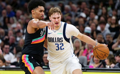Dẫn đầu Dallas Mavericks ở 4 chỉ số, Cooper Flagg khẳng định đẳng cấp siêu sao ngay mùa tân binh NBA
