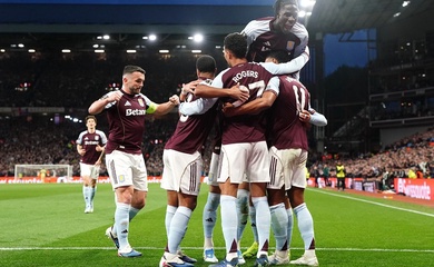 Aston Villa thắng hủy diệt để tạo nên trận bán kết toàn Anh ở Europa League
