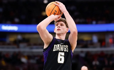 Khước từ 10 triệu USD từ NCAA, ngôi sao trẻ người Đức Hannes Steinbach nhắm thẳng tới NBA