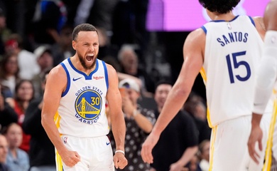 Golden State Warriors tiến bước tại Play-In: Stephen Curry sẵn sàng cho bầu không khí cuồng nhiệt tại Phoenix