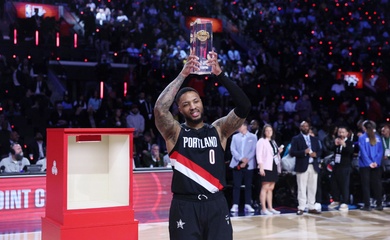 HLV trưởng dập tắt tin đồn, xác nhận Damian Lillard lỡ hẹn với loạt trận Playoffs gặp Spurs