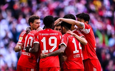 Thắng ngược trong vòng 1 phút rưỡi, Bayern Munich vô địch Bundesliga sớm 4 vòng đấu