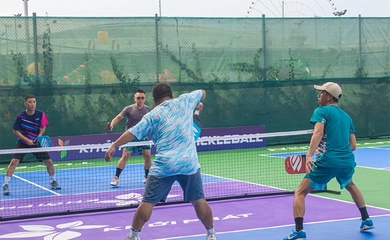 Xé vé pickleball: “Phao cứu sinh” của sân bãi hay nguyên nhân khiến người chơi từ bỏ?