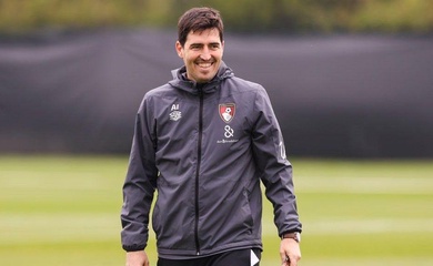 Ai là ứng cử viên hàng đầu cho vị trí HLV trưởng của Chelsea?