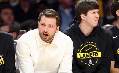 Ghi trung bình 33,5 điểm, Luka Doncic khẳng định đẳng cấp siêu sao với cú đúp giải thưởng NBA 2026