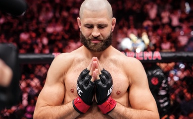 Trả giá bằng chiếc đai vô địch, Jiri Prochazka bị Joe Rogan mỉa mai vì "lòng thương hại"