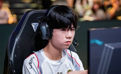 Từ chối fan meeting, Diable bị BNK FEARX “giáng cấp” xuống academy