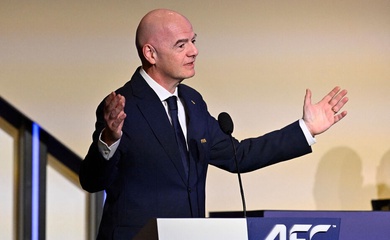 Phái đoàn Iran bị cảnh sát xúc phạm tại sân bay Toronto và hủy bỏ tham dự đại hội FIFA