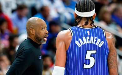 Để thua ngược dù dẫn trước 3-1, HLV Jamahl Mosley trả giá bằng chiếc ghế HLV trưởng tại Orlando Magic