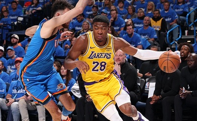 Ghi vỏn vẹn 90 điểm, Los Angeles Lakers lộ rõ điểm yếu khi vắng "nhạc trưởng" Luka Doncic
