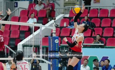 Nguyệt Anh gây bất ngờ trong vai trò đối chuyền thay thế Kiều Trinh