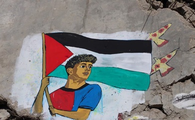Lamine Yamal bị chỉ trích vì ăn mừng với lá cờ Palestine