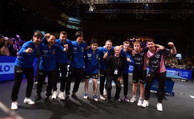 Fan Zhendong thua cả hai trận, Saarbrücken vẫn đăng quang Champions League bóng bàn châu Âu