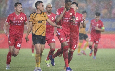 Pha tranh penalty của CAHN có thể định đoạt Vua phá lưới V.League