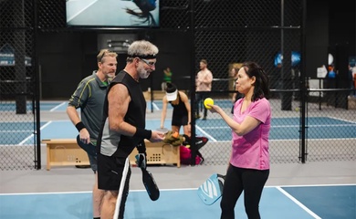Vì sao văn hóa ứng xử trên sân đang trở thành vấn đề quan trọng của pickleball?