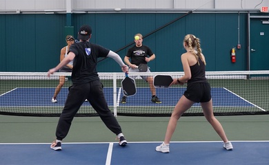 Rally Scoring vs Traditional Scoring: Cuộc chiến định hình tương lai pickleball