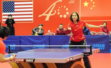 “Ngoại giao bóng bàn” phiên bản mới: Huyền thoại 70 tuổi dùng pickleball kết nối Mỹ - Trung