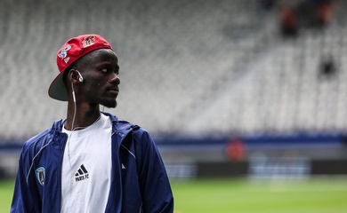 Hậu vệ Moustapha Mbow kể về "giấc mơ thời thơ ấu" được chọn vào tuyển Senegal dự World Cup 2026