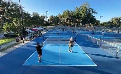 Cẩm nang chống sốc nhiệt cho người chơi pickleball mùa hè