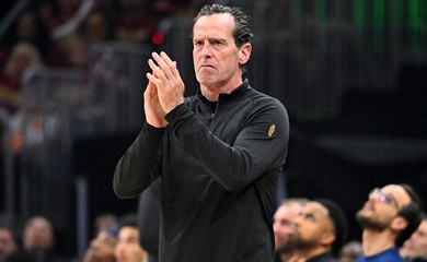 Dù thua trắng trước Knicks tại NBA Playoffs, Kenny Atkinson vẫn trở lại dẫn dắt Cavaliers