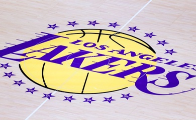 Định giá 10 tỷ USD và cuộc thanh trừng nhân sự quy mô lớn tại Los Angeles Lakers