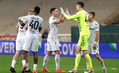 Những "ngọn tháp" của World Cup 2026: 5 cầu thủ cao từ 2 mét trở lên
