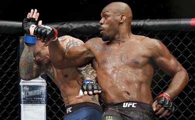Mâu thuẫn lên đỉnh điểm với UFC, Jon Jones dự tính chuyển sang quyền anh hạng nặng