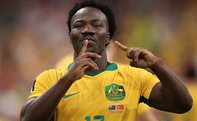 Irankunda trở thành cầu thủ trẻ nhất Australia ghi bàn ở World Cup