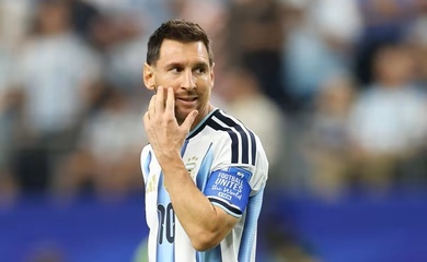 Messi tự trách sau cú đúp vào lưới Áo: "Tôi tức giận vì đá hỏng phạt đền"