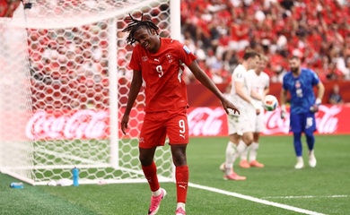 Hạ Canada, Thụy Sỹ khiến chủ nhà World Cup mất lợi thế sân nhà ở vòng knock-out