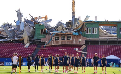 Sốc với cảnh đổ nát tại sân tập của tuyển Thụy Điển ở World Cup 2026