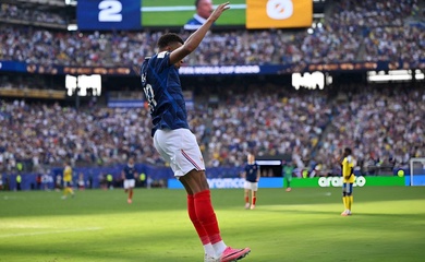 VIDEO: Bàn thắng thứ hai của Mbappe giúp Pháp đè bẹp Thuỵ Điển ở vòng 1/16