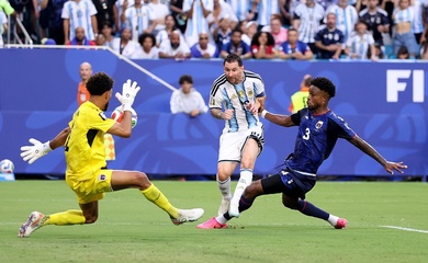 VIDEO: Bàn thắng từ cú chạm bóng kỳ diệu của Messi trong trận Argentina - Cape Verde