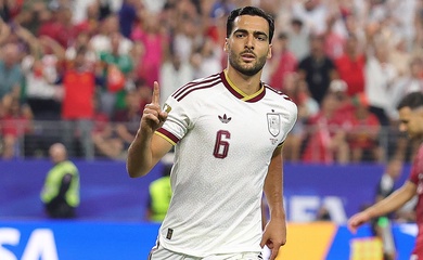 Mikel Merino: Bùa hộ mệnh của Tây Ban Nha và "chàng rể hoàn hảo" xứ Pamplona