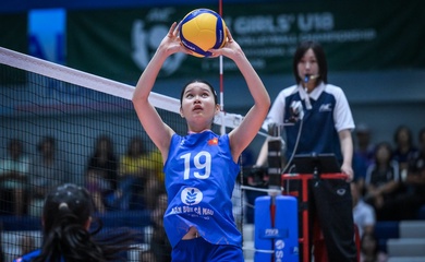 Chuyền hai Huyền Trang phá cột mốc ghi điểm của Kim Thoa tại giải U18 châu Á