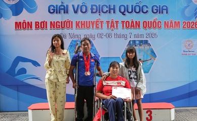 Kình ngư 42 tuổi Mỹ Thánh và câu chuyện từ nghịch cảnh đến bục vinh quang