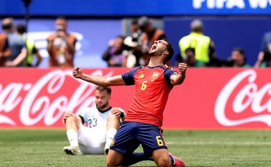 Siêu dự bị Mikel Merino: Từ ngồi xe lăn đến người hùng World Cup của Tây Ban Nha
