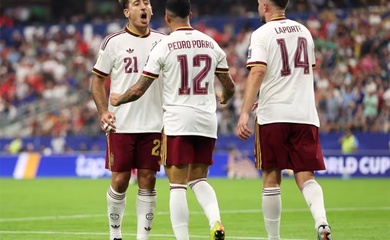 Tây Ban Nha phá kỷ lục World Cup, tạo nên phiên bản La Roja toàn diện nhất lịch sử