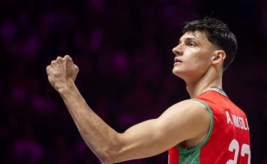Siêu sao Aleks Nikolov thống trị vòng bảng VNL 2026, dẫn đầu 2 hạng mục cá nhân