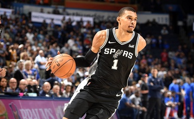 "Người ngoài hành tinh" Wembanyama tiết lộ lý do từ bỏ 50 triệu đô khi ký gia hạn với Spurs