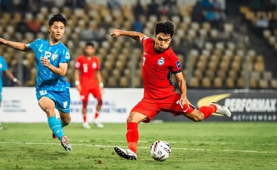 Singapore cần các tiền vệ thăng hoa để giảm bớt gánh nặng ghi bàn khi đối đầu Việt Nam